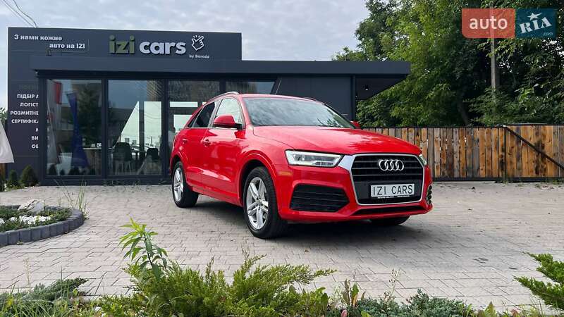 Внедорожник / Кроссовер Audi Q3 2018 в 