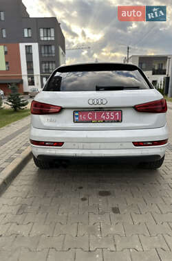 Внедорожник / Кроссовер Audi Q3 2017 в 