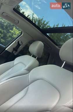 Внедорожник / Кроссовер Audi Q3 2015 в 