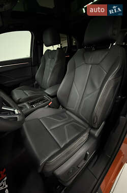 Внедорожник / Кроссовер Audi Q3 2022 в 