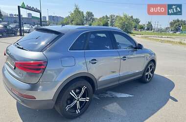 Внедорожник / Кроссовер Audi Q3 2011 в 
