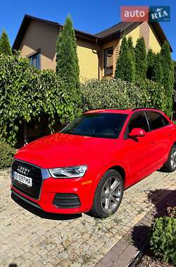 Позашляховик / Кросовер Audi Q3 2016 в Києві