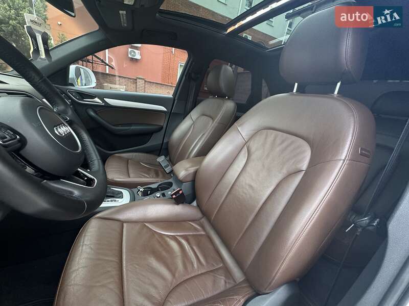 Внедорожник / Кроссовер Audi Q3 2017 в Виннице