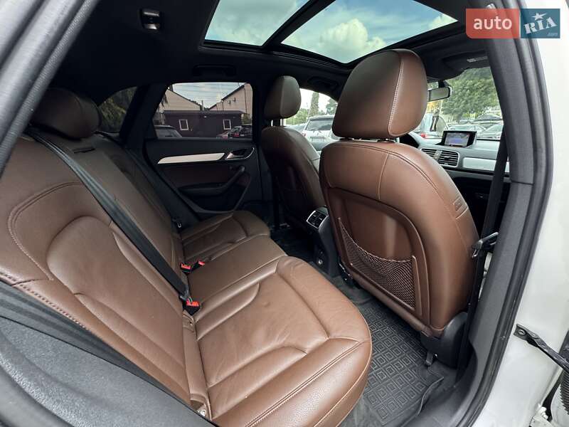 Внедорожник / Кроссовер Audi Q3 2017 в Виннице