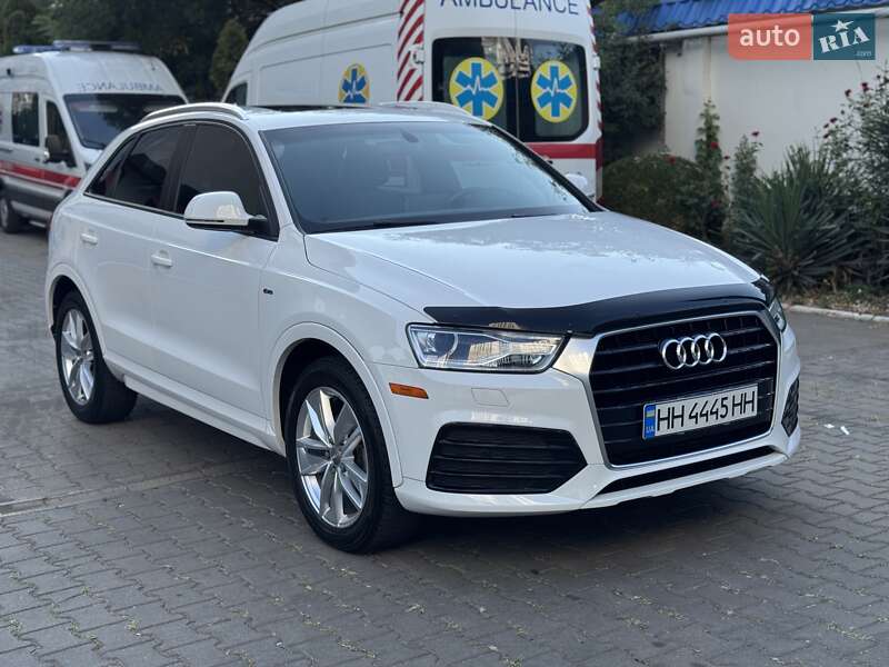 Позашляховик / Кросовер Audi Q3 2017 в Одесі
