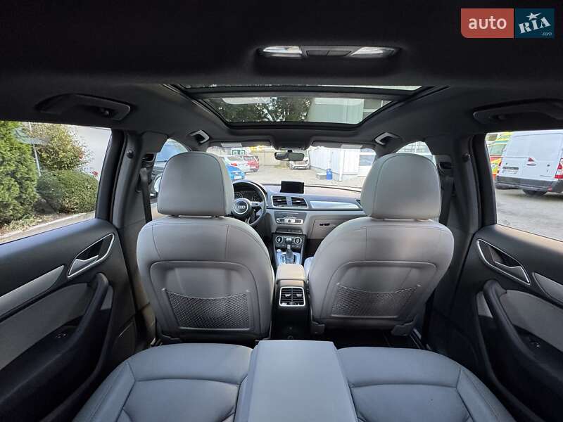 Позашляховик / Кросовер Audi Q3 2017 в Одесі