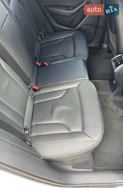 Внедорожник / Кроссовер Audi Q3 2013 в 