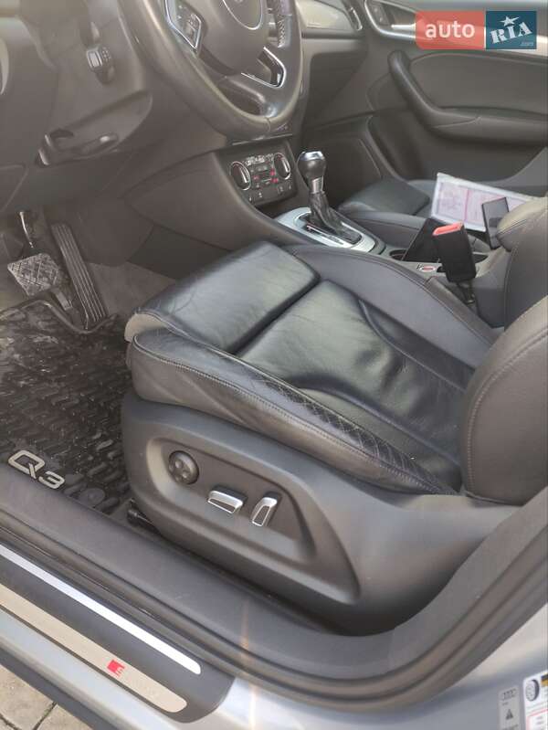 Внедорожник / Кроссовер Audi Q3 2018 в Львове