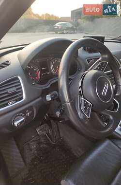 Внедорожник / Кроссовер Audi Q3 2018 в 