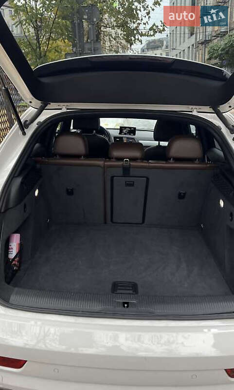 Внедорожник / Кроссовер Audi Q3 2018 в Киеве