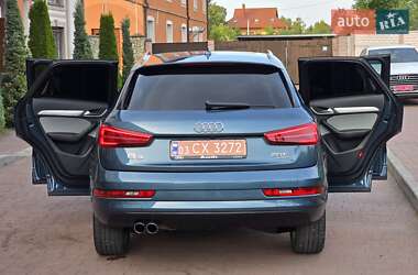 Внедорожник / Кроссовер Audi Q3 2016 в 