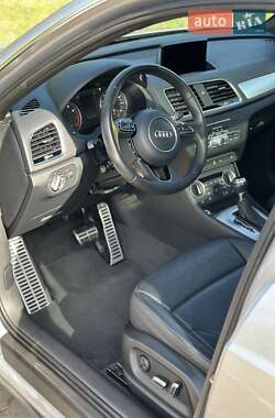 Внедорожник / Кроссовер Audi Q3 2016 в 