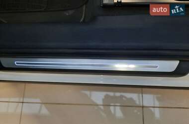 Внедорожник / Кроссовер Audi Q3 2020 в 