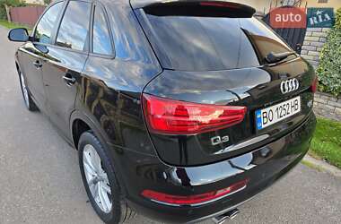 Позашляховик / Кросовер Audi Q3 2017 в 