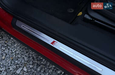 Позашляховик / Кросовер Audi Q3 2021 в 