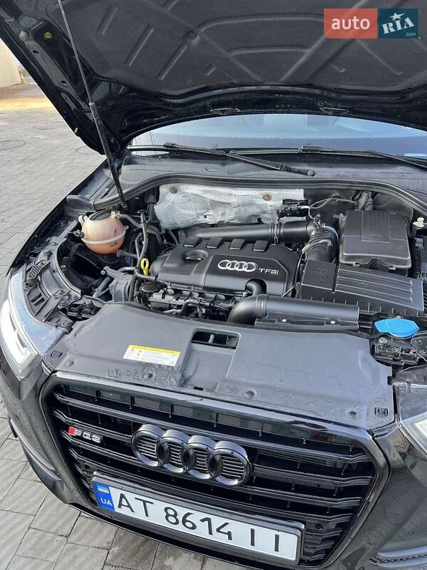 Внедорожник / Кроссовер Audi Q3 2015 в Ивано-Франковске