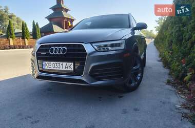 Внедорожник / Кроссовер Audi Q3 2015 в Днепре