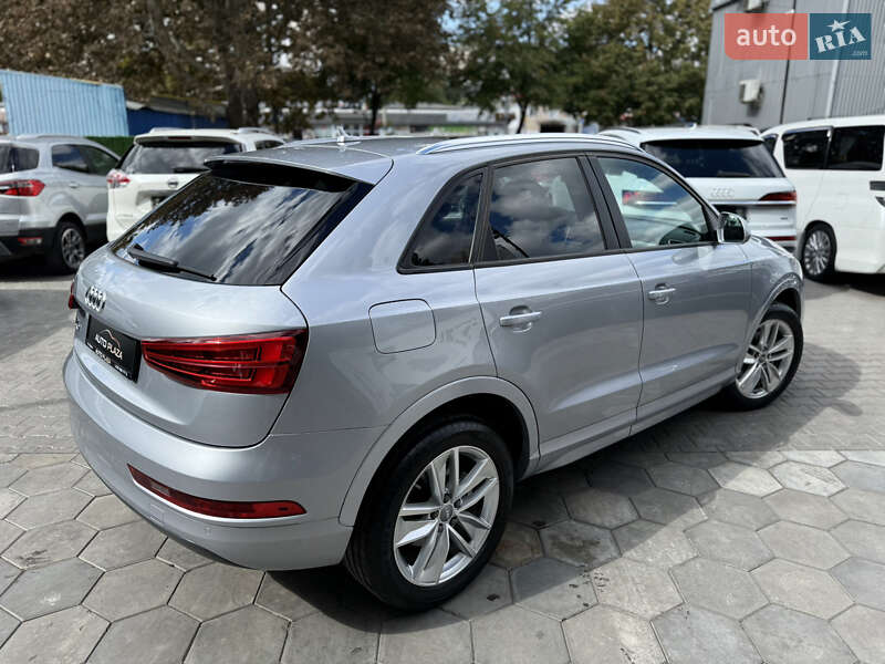 Внедорожник / Кроссовер Audi Q3 2017 в Одессе