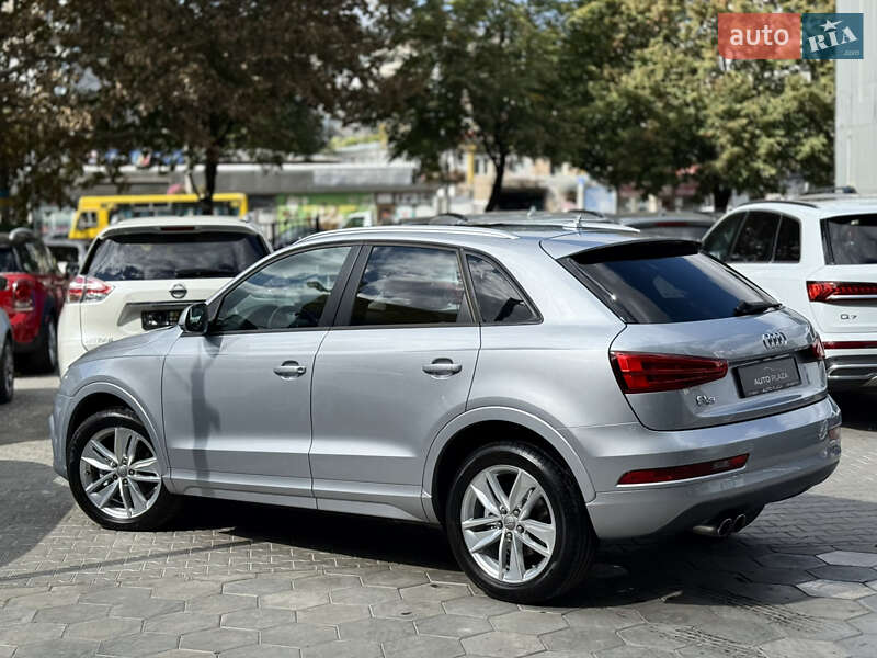 Внедорожник / Кроссовер Audi Q3 2017 в Одессе