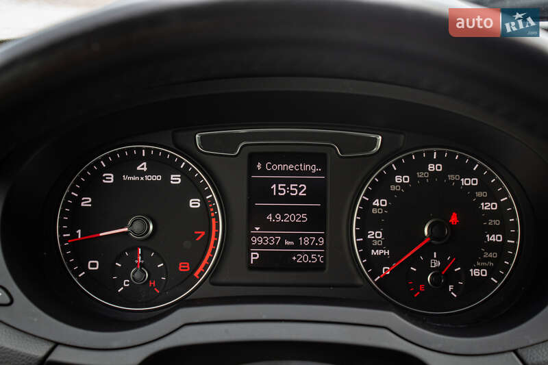 Внедорожник / Кроссовер Audi Q3 2016 в Львове