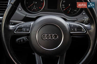 Внедорожник / Кроссовер Audi Q3 2016 в 