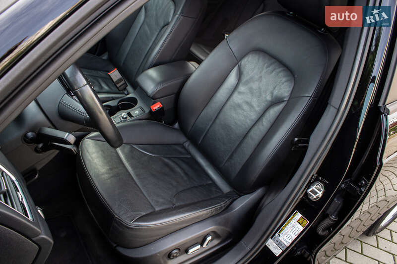 Внедорожник / Кроссовер Audi Q3 2016 в Львове