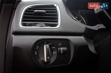Внедорожник / Кроссовер Audi Q3 2016 в 