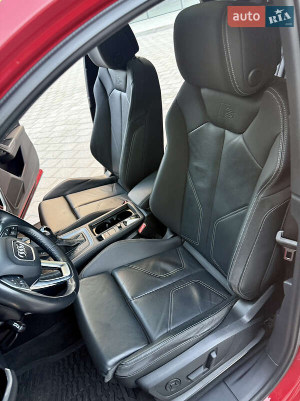 Позашляховик / Кросовер Audi Q3 2020 в Рівному фото 34 Позашляховик / Кросовер Audi Q3 2020 в Рівному