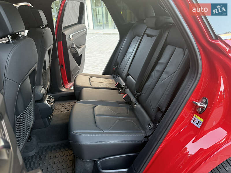 Позашляховик / Кросовер Audi Q3 2020 в Рівному фото 51 Позашляховик / Кросовер Audi Q3 2020 в Рівному