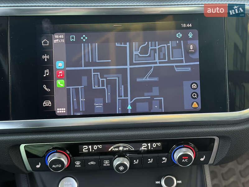 Позашляховик / Кросовер Audi Q3 2020 в Рівному фото 43 Позашляховик / Кросовер Audi Q3 2020 в Рівному