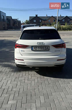 Внедорожник / Кроссовер Audi Q3 2023 в 