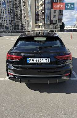 Позашляховик / Кросовер Audi Q3 2024 в 