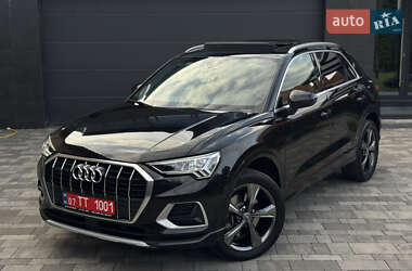 Внедорожник / Кроссовер Audi Q3 2019 в Мукачево