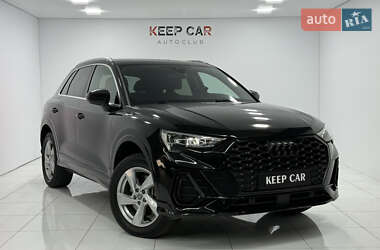Внедорожник / Кроссовер Audi Q3 2019 в Одессе