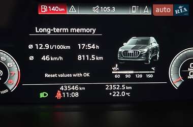 Внедорожник / Кроссовер Audi Q3 2022 в 