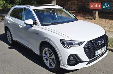 Внедорожник / Кроссовер Audi Q3 2022 в Одессе