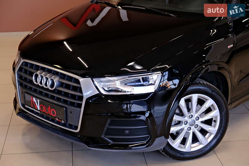 Внедорожник / Кроссовер Audi Q3 2018 в Одессе