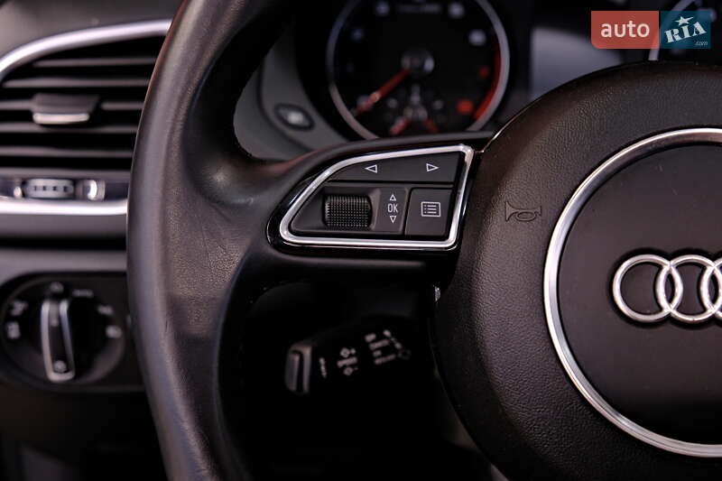 Внедорожник / Кроссовер Audi Q3 2018 в Одессе