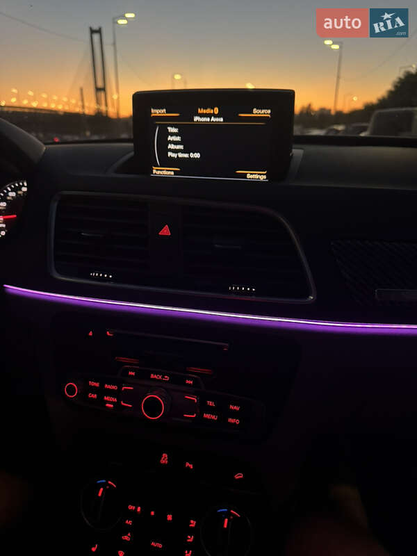 Внедорожник / Кроссовер Audi Q3 2018 в Киеве