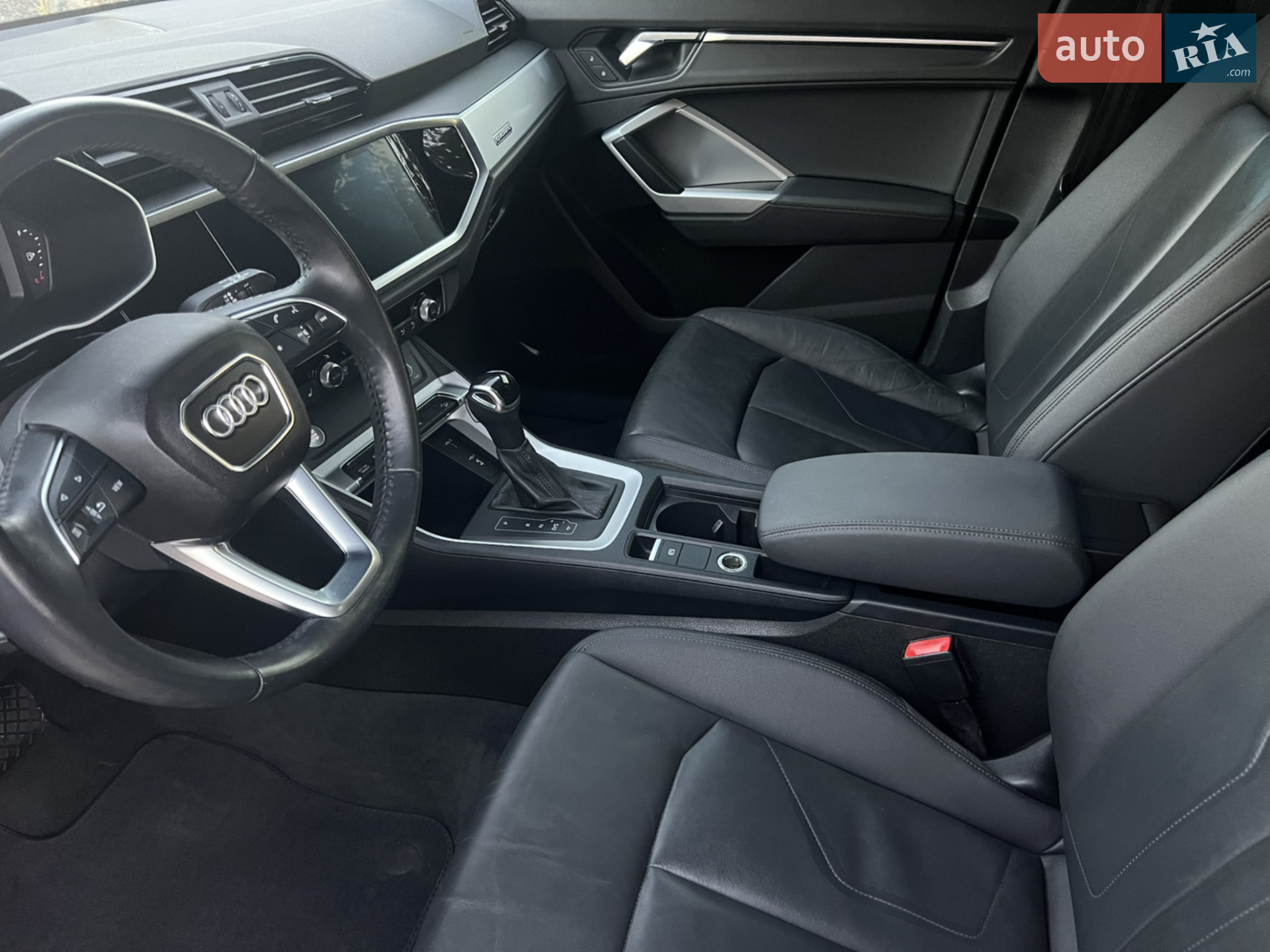 2019 Audi Q3 - мініатюра 9