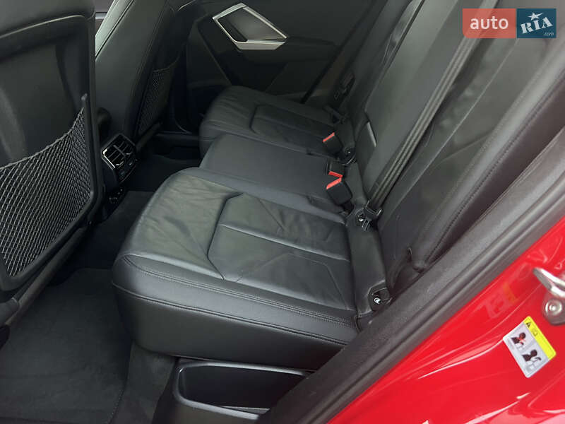 Внедорожник / Кроссовер Audi Q3 2019 в Сумах
