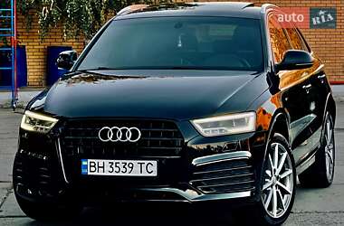 Внедорожник / Кроссовер Audi Q3 2016 в 