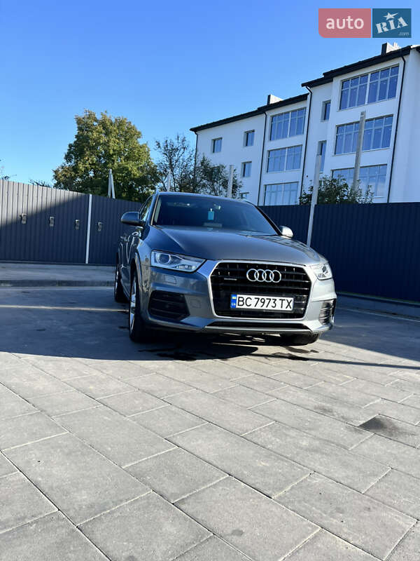 Внедорожник / Кроссовер Audi Q3 2015 в Самборе