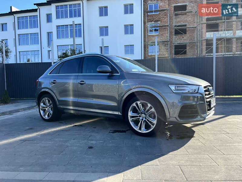Внедорожник / Кроссовер Audi Q3 2015 в Самборе
