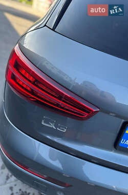 Внедорожник / Кроссовер Audi Q3 2015 в 