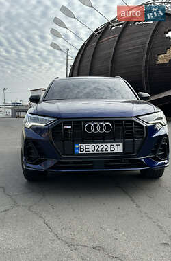 Внедорожник / Кроссовер Audi Q3 2024 в 