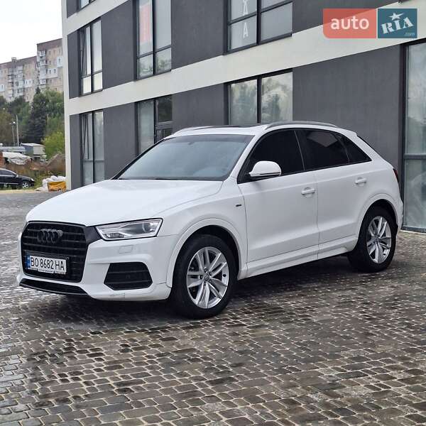 Внедорожник / Кроссовер Audi Q3 2017 в Тернополе