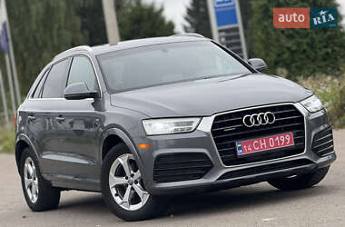 Внедорожник / Кроссовер Audi Q3 2015 в 