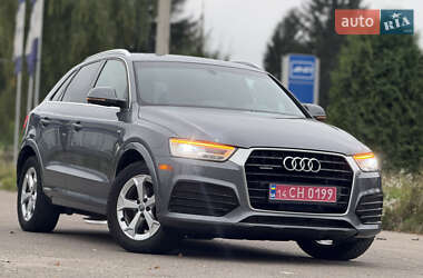 Внедорожник / Кроссовер Audi Q3 2015 в 