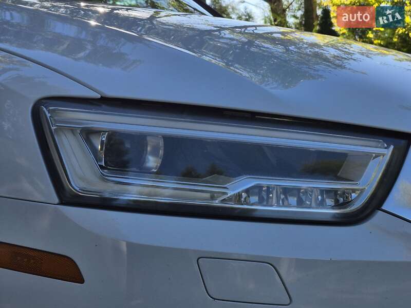 Позашляховик / Кросовер Audi Q3 2016 в Львові